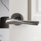 The Clifton – Smooth Handle