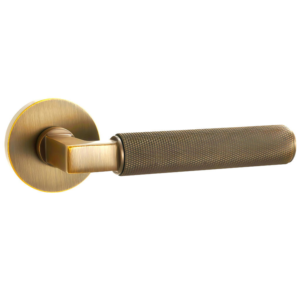 The Langford – Knurled Handle