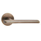 The Mayfair — Smooth Handle