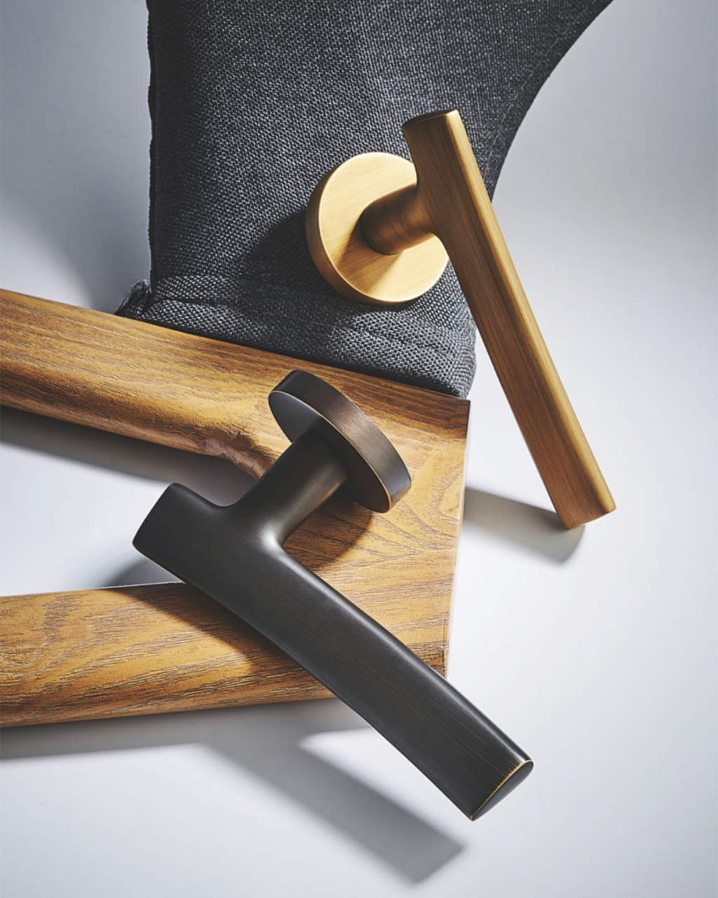 The Mayfair — Smooth Handle