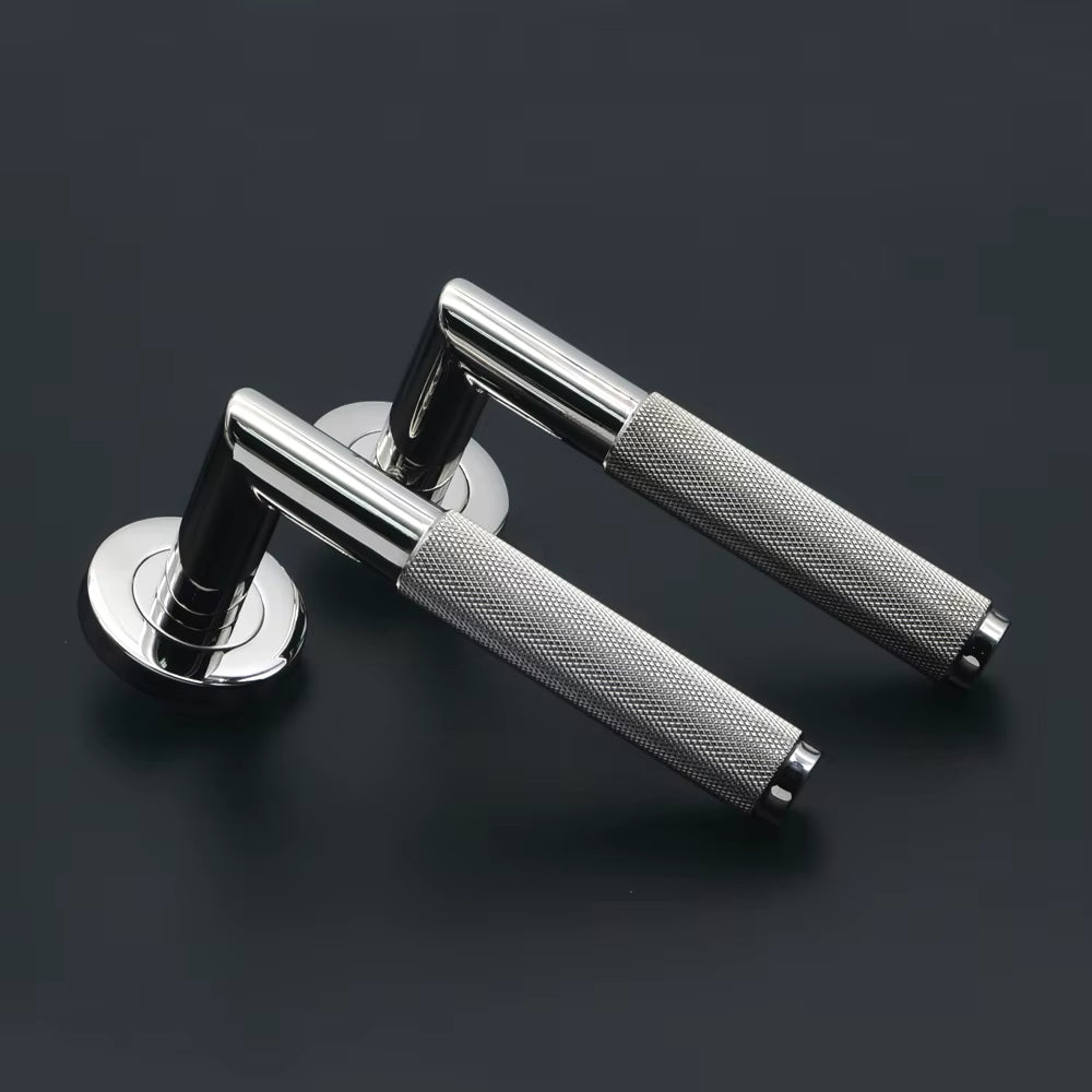 The Montrose – Knurled Handle