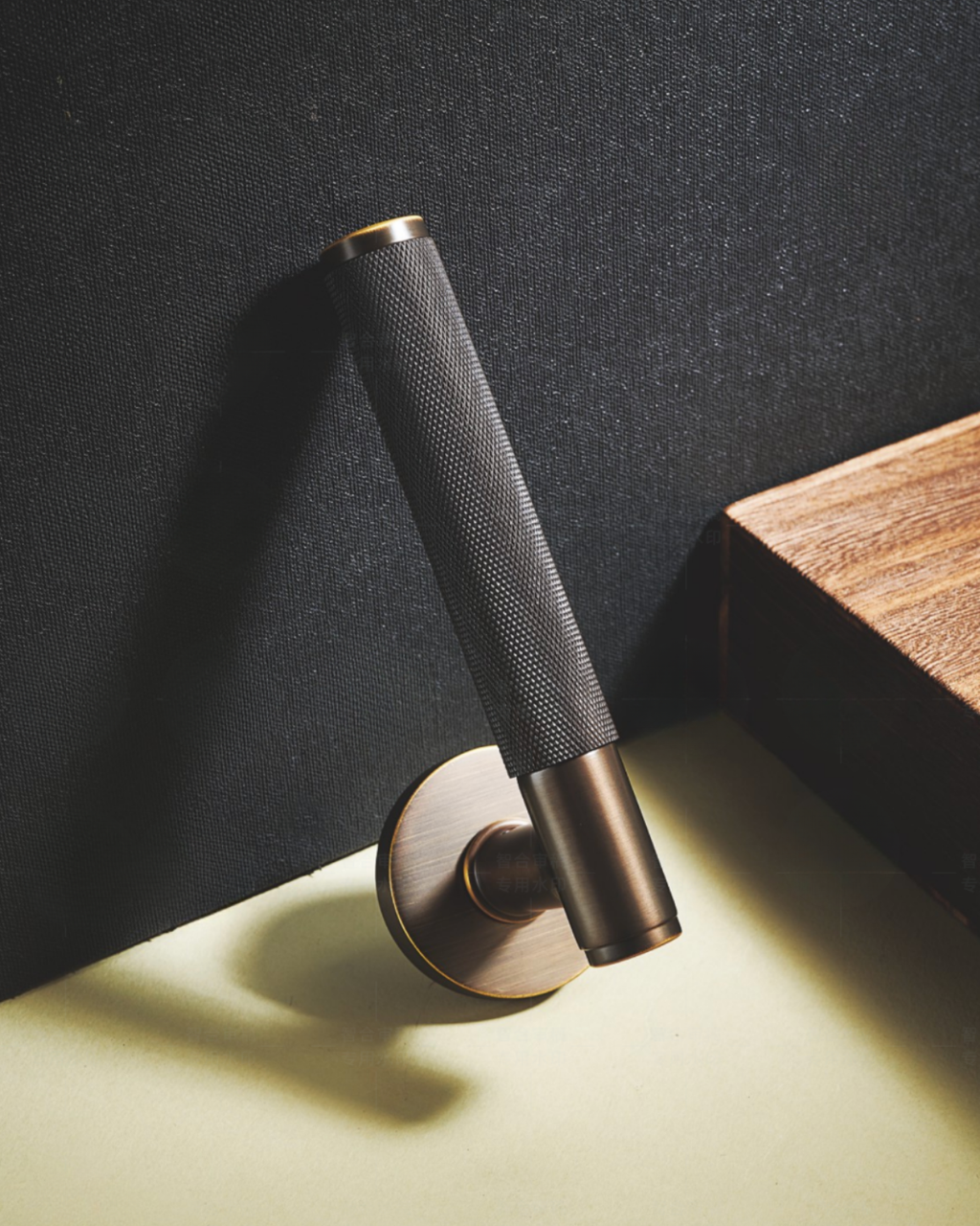 The Radnor – Knurled Handle