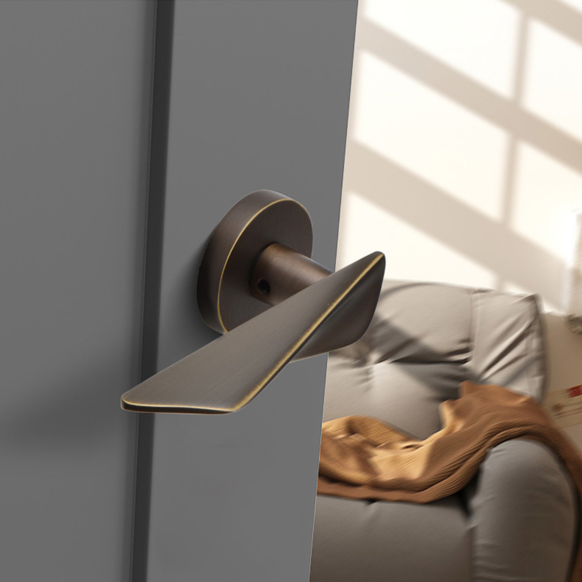 The Shoreditch — Smooth Handle