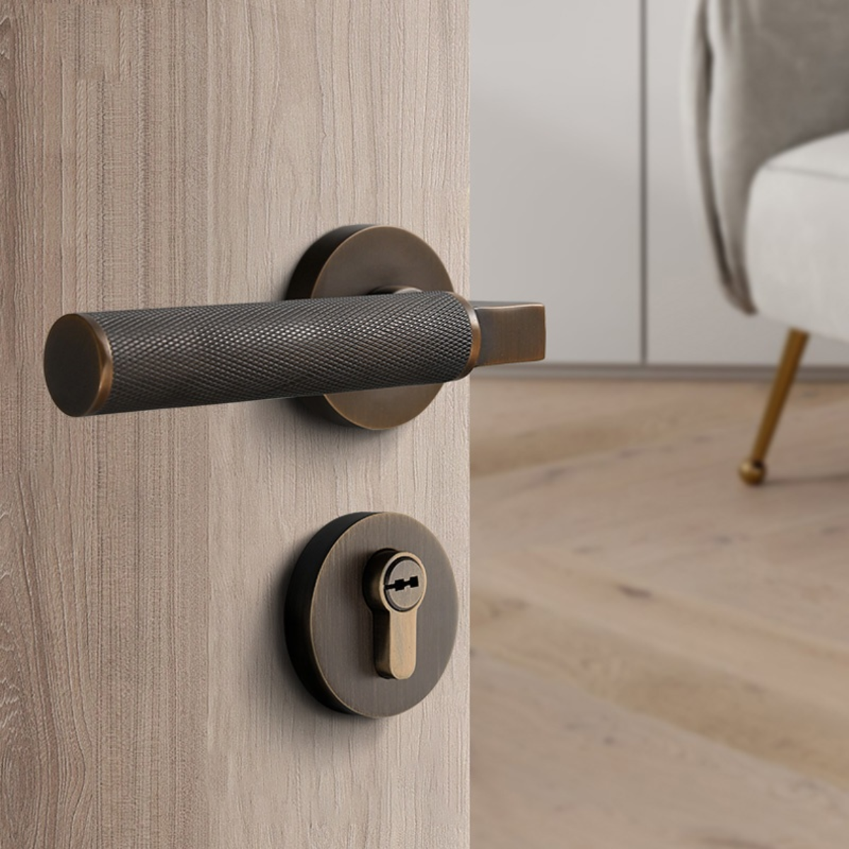 The Langford – Knurled Handle