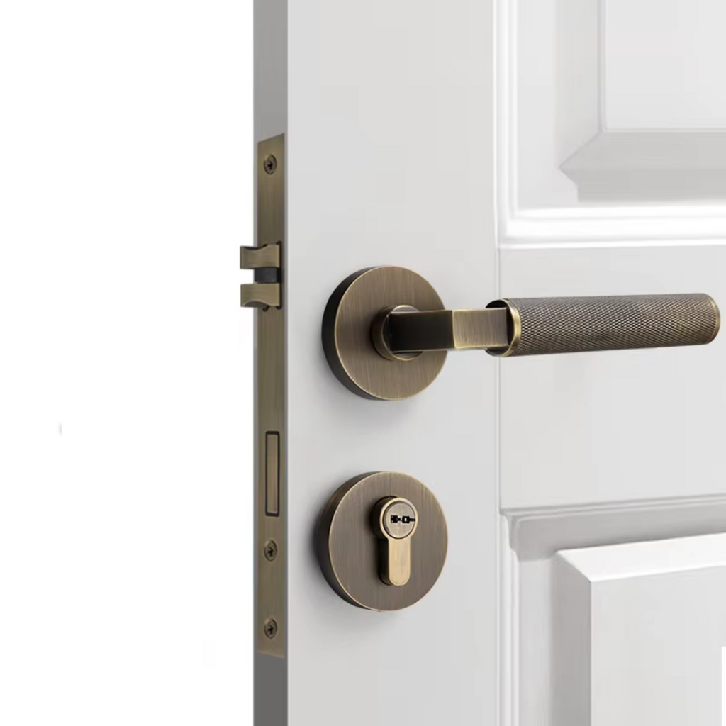 The Langford – Knurled Handle