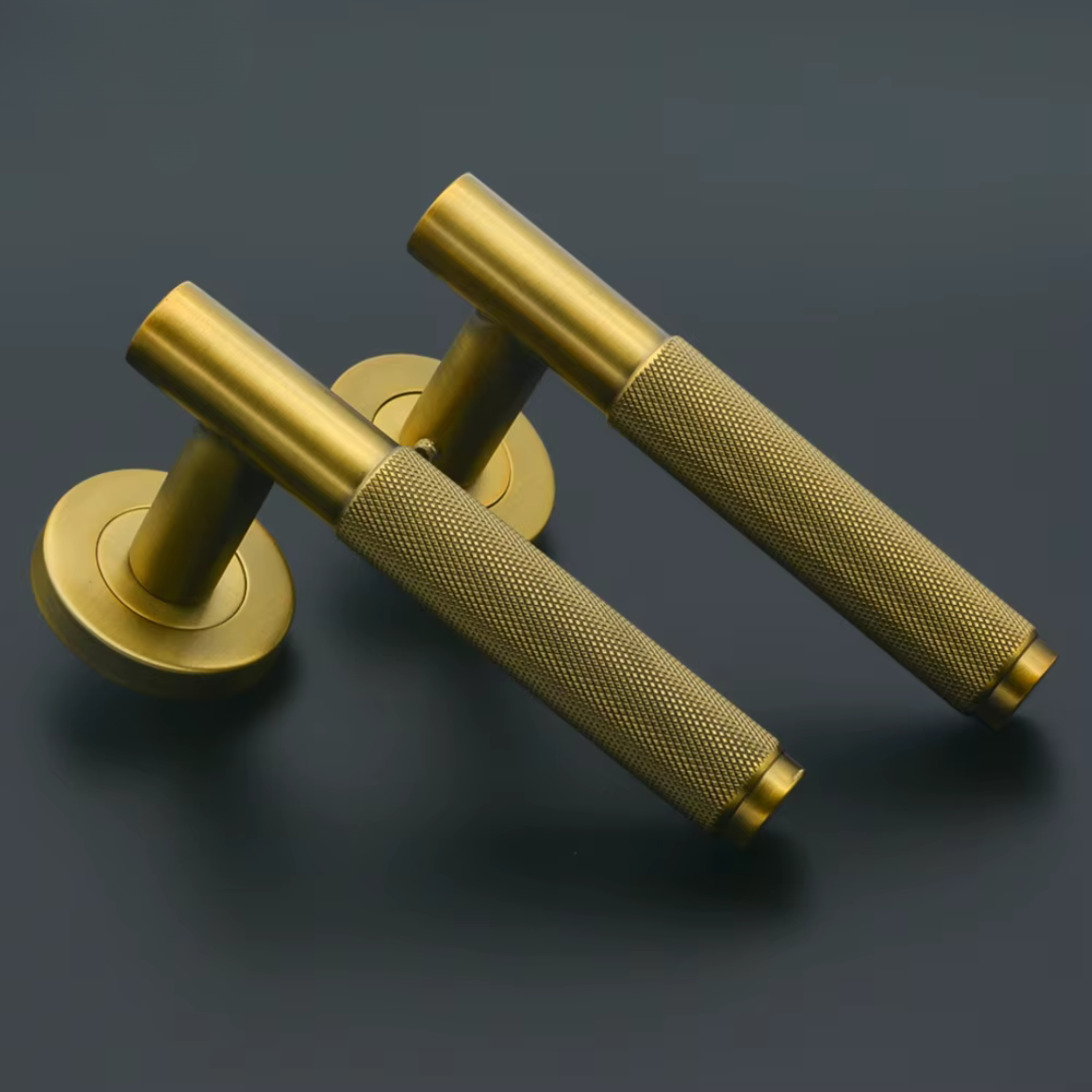 The Belmont – Knurled Handle