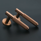 The Belmont – Knurled Handle